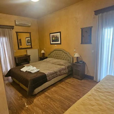 Virginia Hotel Voutiron