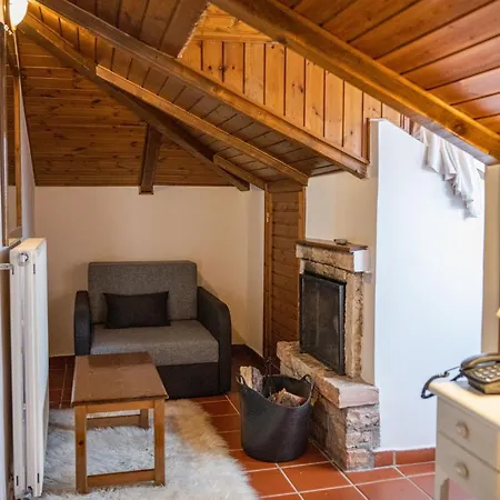 Virginia 3* Voutiron