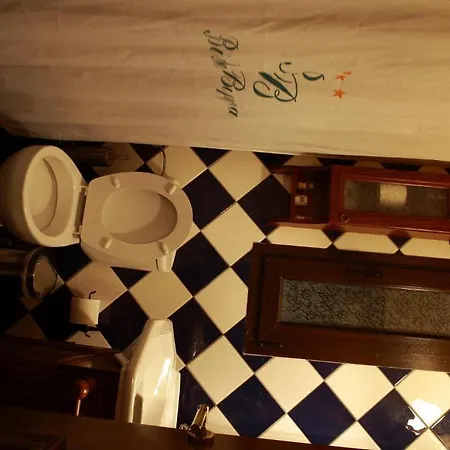 Virginia Hotel Voutiron