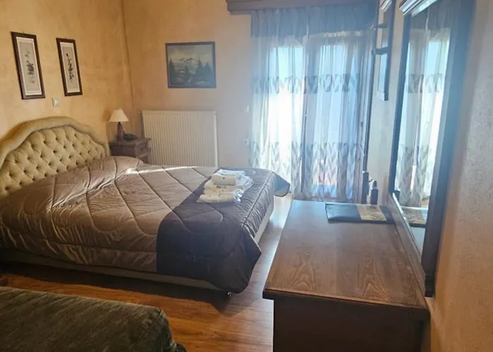 Virginia 3* Voutiron