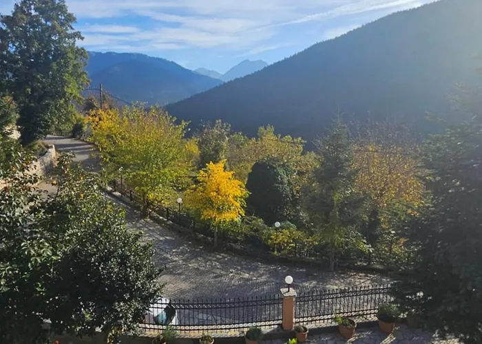 Virginia Hotel Voutiron