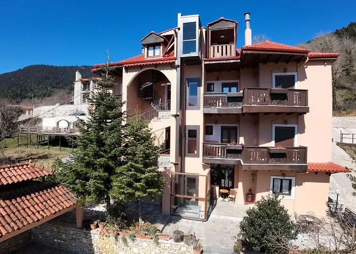 Virginia 3* Voutiron