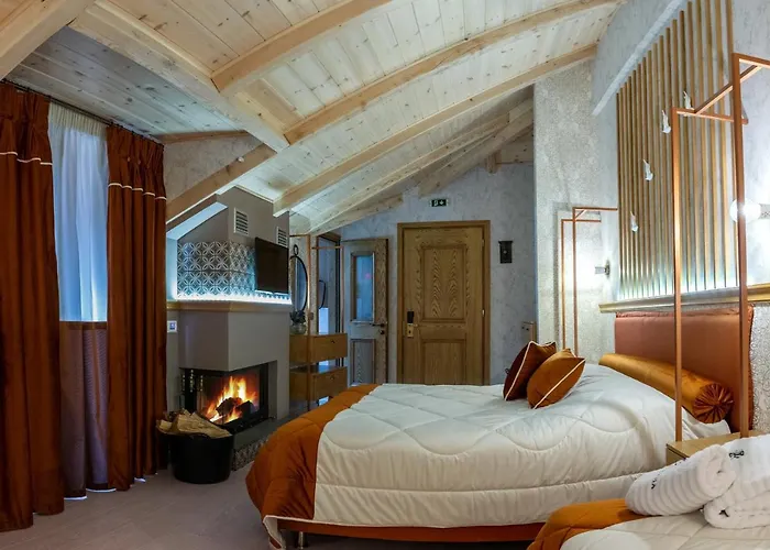 Virginia Hotel Voutiron